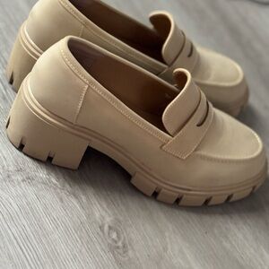 Sincerely Jules Beige Chunky Loafers